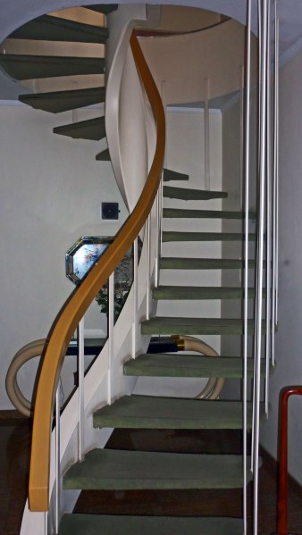 Escada de acesso ao segundao andar